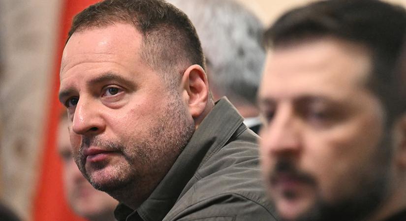 Inog Denisz Smihal kormányfői széke