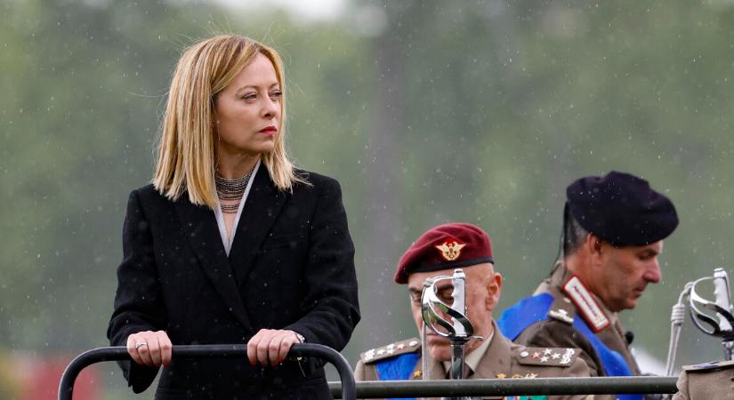 Meloni elszánta magát: megcsinálja, amiről Mussolini és Berlusconi csak álmodott?