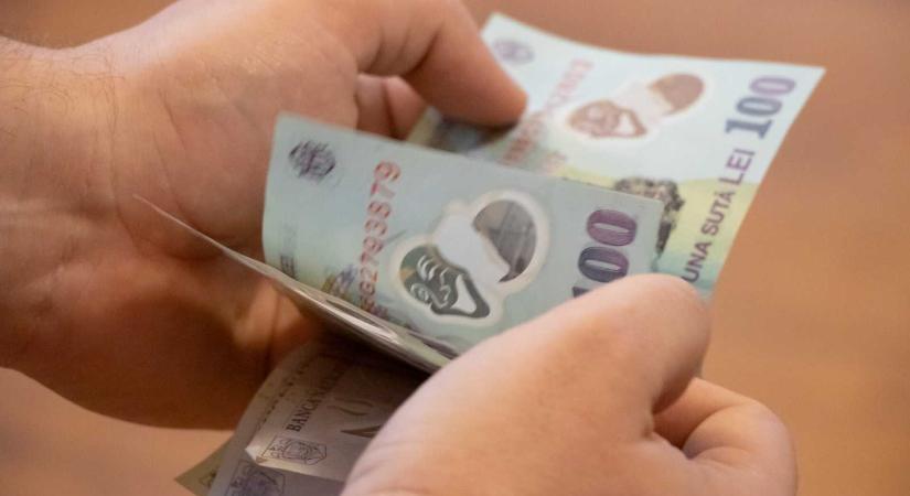 Befagyasztják a közalkalmazotti béreket – Egészségügyi járulékot kell fizetni a 3000 lejnél nagyobb nyugdíjak után