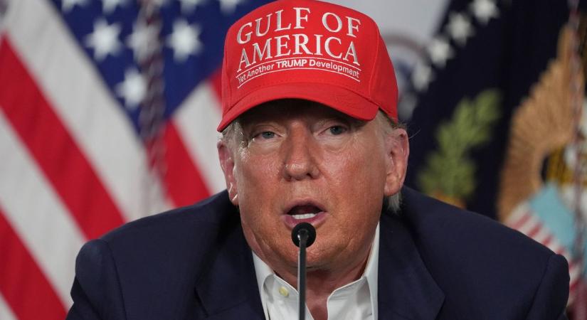 Trump és Putyin telefonon egyeztetett, Zelenszkijnek főhet a feje
