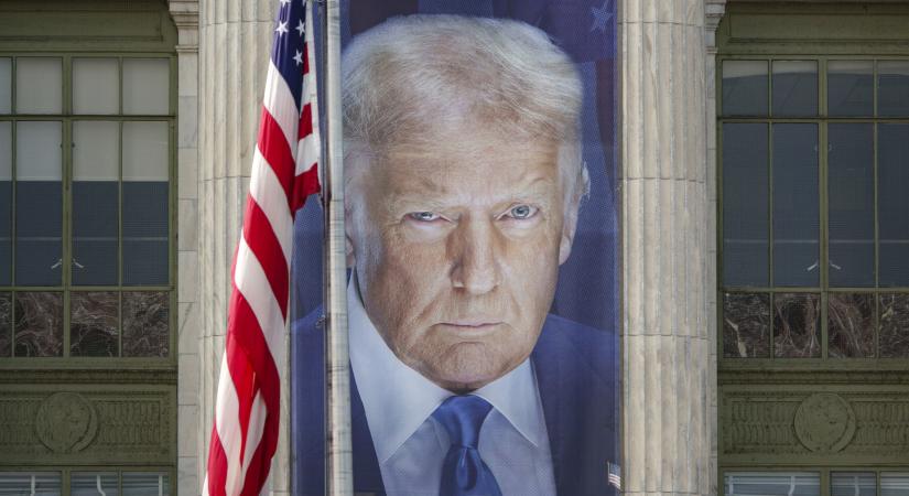 Trump szerint senki ne reménykedjen - ekkor jönnek a vámok