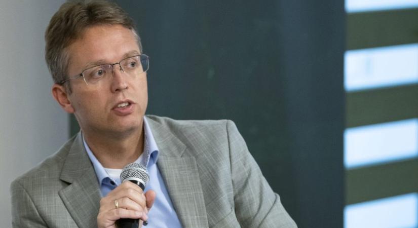 Hankó Balázs: Az identitásőrzésben kell erősnek lennünk