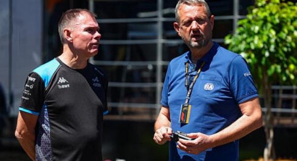 Steve Nielsen érkezik az Alpine-hoz