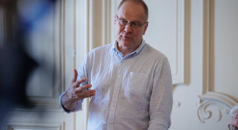 Navracsics Tibor: Stratégiai partnerek a kereskedelmi és iparkamarák