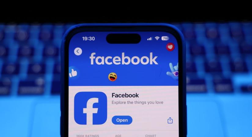 Ijesztő funkcióval állt elő a Facebook, minden fotónkhoz hozzá akar férni