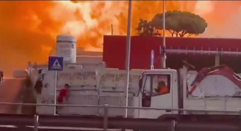 Hatalmas robajjal robbant fel egy benzinkút Rómában – videó