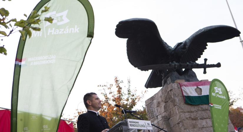 Lázár János pontot tett a XII. kerületi Turul-szobor körüli vita végére