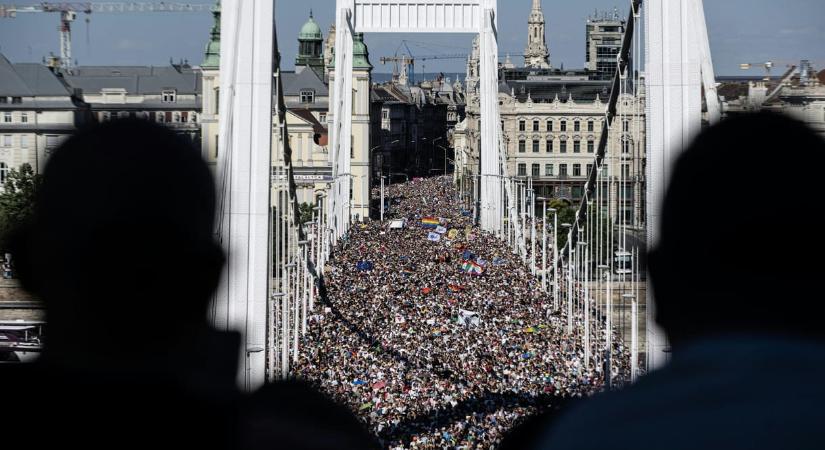 Jogvédők: A Pride példaértékű rendőrségi biztosítását kár lenne tömeges bírságolással elrontani
