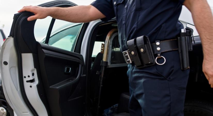A belvárosban razziázott a rendőrség: nem kegyelmeztek, sorra vitték el a veszélyes bűnözőket