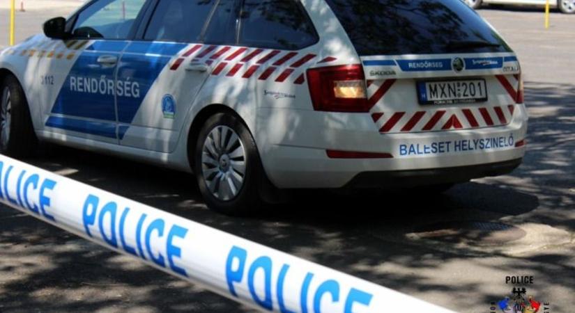 Két autó karambolozott a 3-as főúton