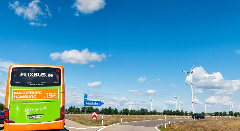 Tragikus balesetet szenvedett egy Bécsbe tartó Flixbus – legalább 20-an megsérültek, egy ember életveszélyes állapotban került kórházba