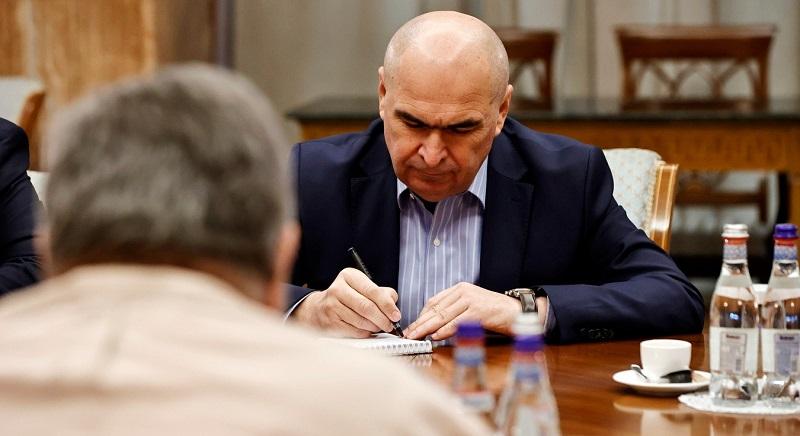 Szakszervezet: a kormány intézkedéscsomagja tovább terheli a tisztességes adófizetőket