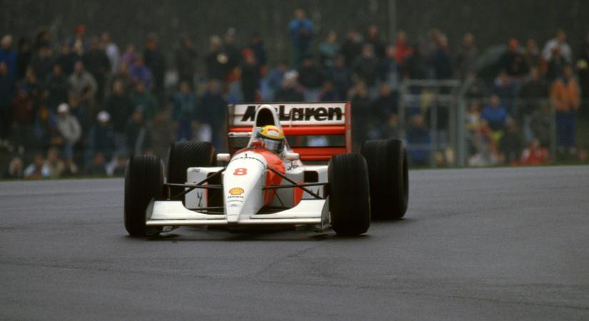 Amikor Ayrton Senna minden idők legemlékezetesebb első körét produkálta
