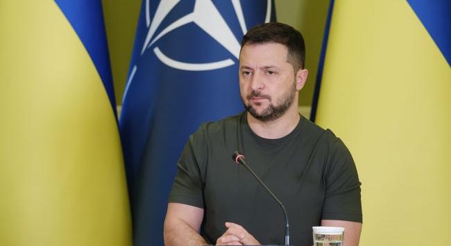 Zelenszkij jóváhagyta az ukrán ásványi kincsekről szóló, az USA-val megkötött megállapodás szerinti költségvetési kifizetésekről szóló törvényt