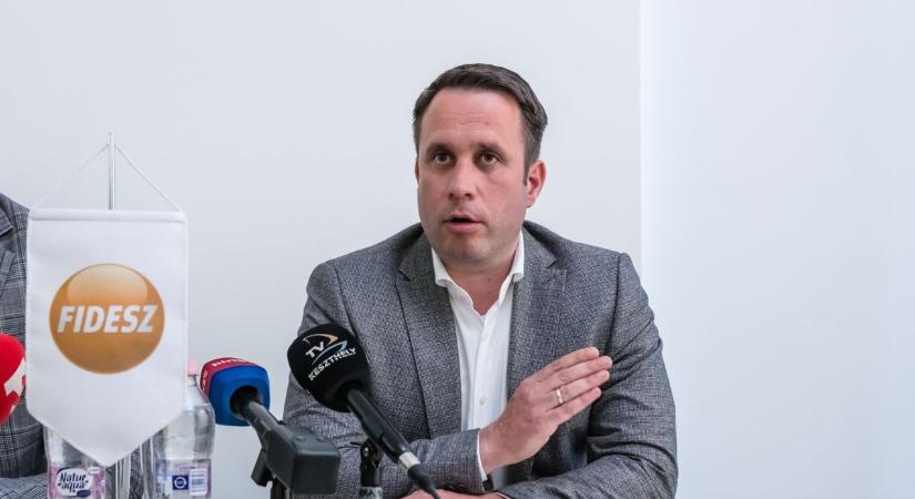 Dömötör Csaba: Így érnek össze a szálak
