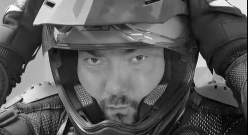 Üzentek a Fekete varjak: ezt a videót minden motorosnak látnia kell
