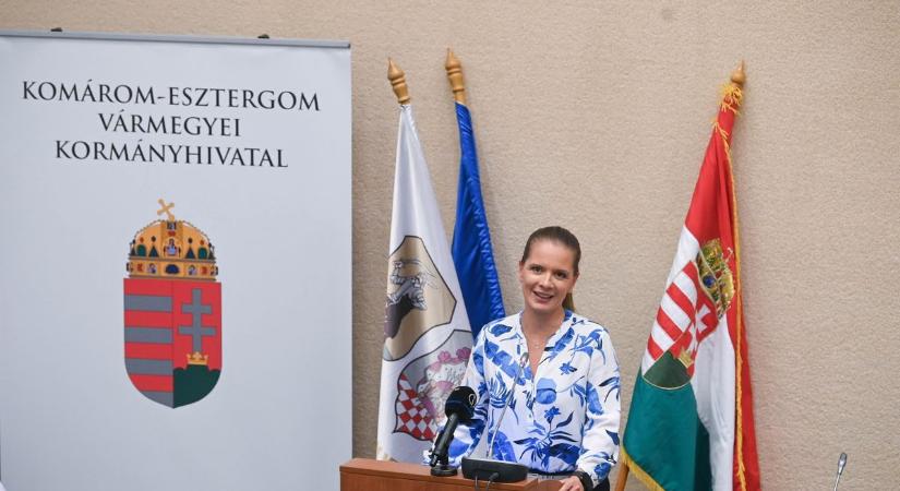 Király Nóra is kiállt Varga Judit mellett