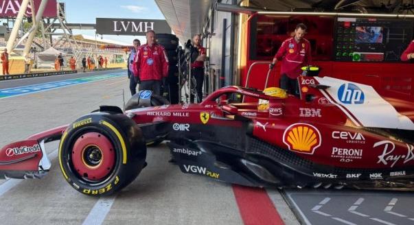 Hamilton nyitott az élen az F1-es Brit Nagydíjon
