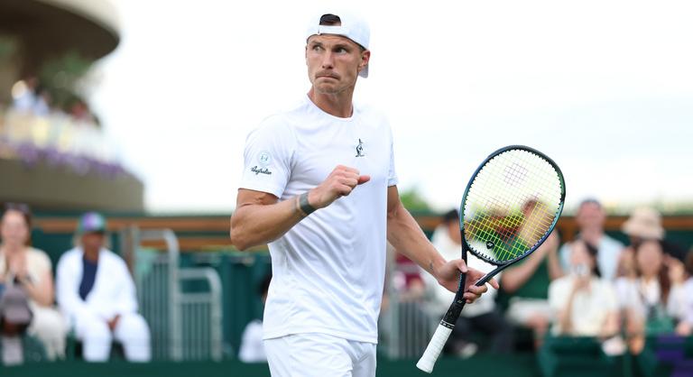 Újabb remek győzelem Fucsovics Mártontól, harmadik fordulóba jutott Wimbledonban