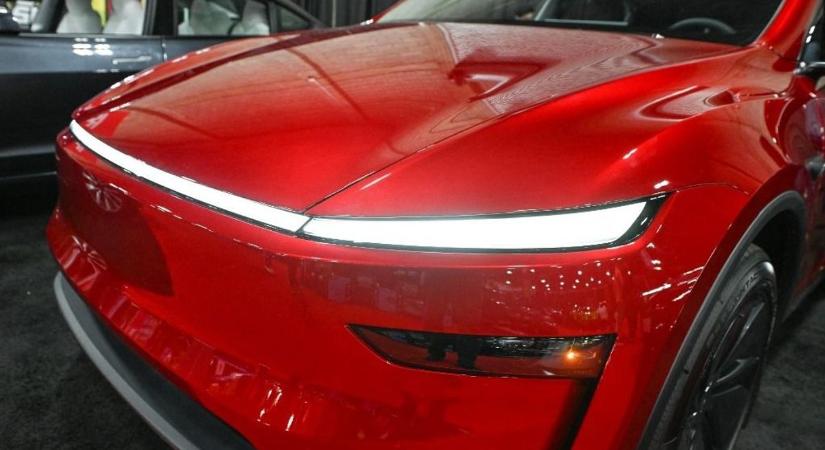 Szárnyal az új Tesla Model Y az Egyesült Királyságban – de Európában szenved a márka