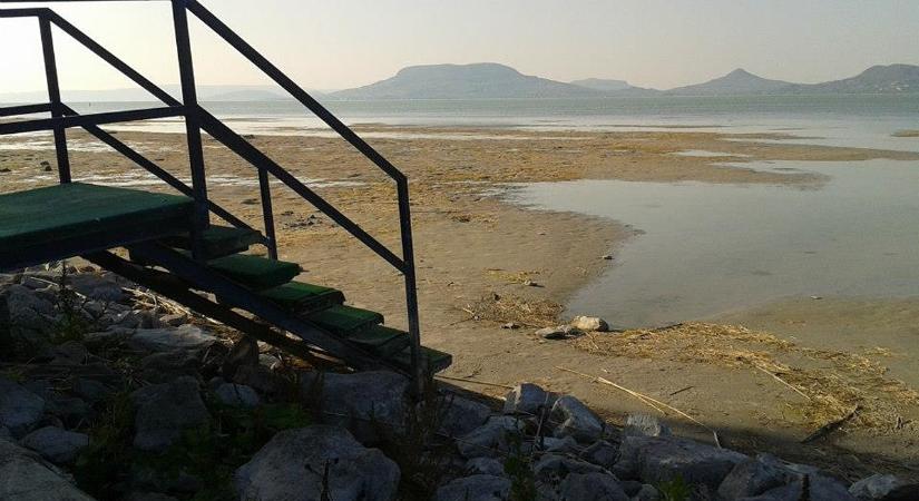 Nagyot csökkent a Balaton vízszintje
