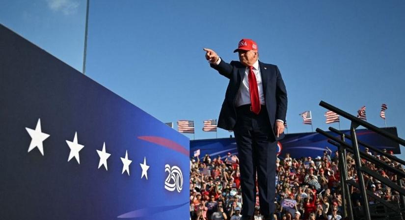 Siránkozik a Telegraph: Trump kegyetlen lépése súlyosabb helyzetbe lökte Zelenszkijt, mint várták