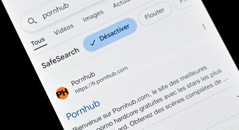 A Google ár-összehasonlító mezőt javasol a keresésben, hogy elkerülje az Európai Unió bírságát