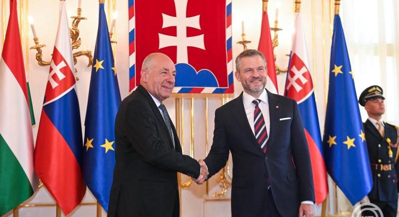 Sulyok Tamás: magyarnak lenni nem csak hűség kérdése