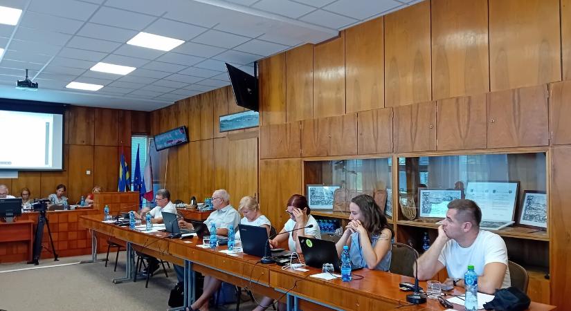 Párkány: elköltözik az egyházi óvoda, két újabb kölcsönt vesznek fel fejlesztésekre