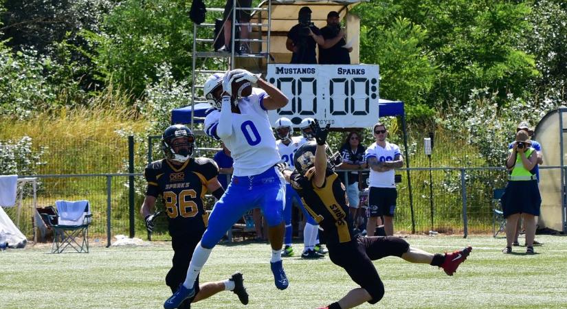 Tovább írhatja történelmét a Tatabánya Mustangs