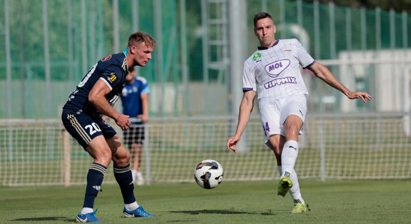 Az FTC és az Újpest is nyert, de a lilák új játékosát 15 perc után le kellett hozni