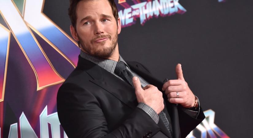 Chris Pratt otthonán pörög most a net: imádják a rajongók
