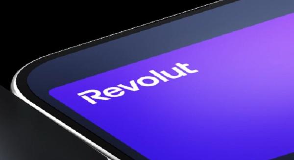 A Revolut azonnali hatállyal felfüggesztette a kriptoszolgáltatásait Magyarországon
