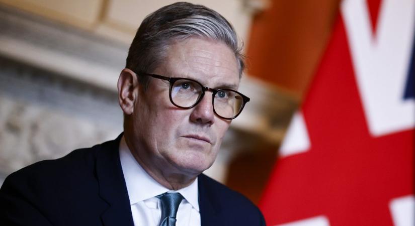 Rossz hangulatban telt az új brit kormány első éve – a kilátások pedig csak borúsabbak