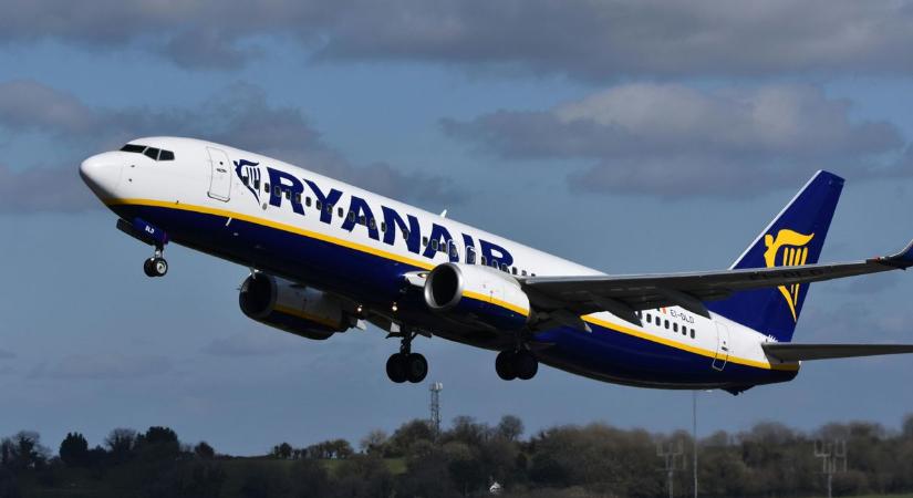 Tűzriadó a Ryanair gépen: többen megsérültek