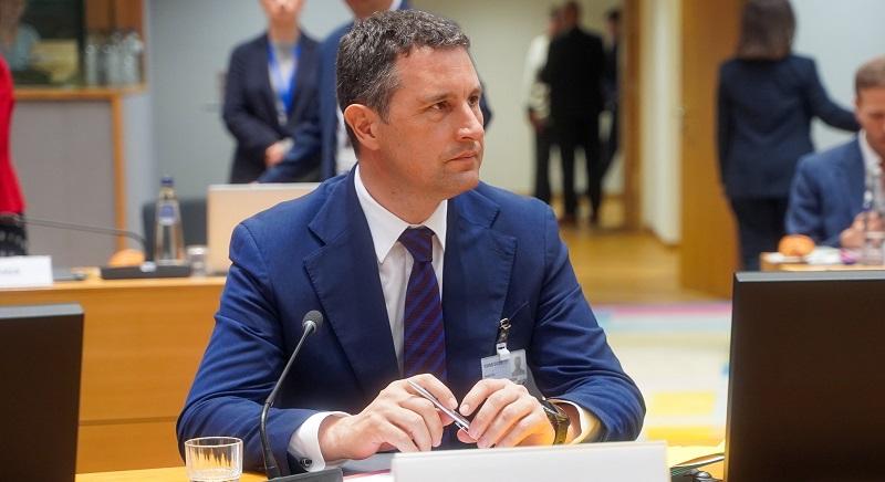Tánczos Barna: Az állam vissza kell nyerje a polgárai és az Európai Unió bizalmát
