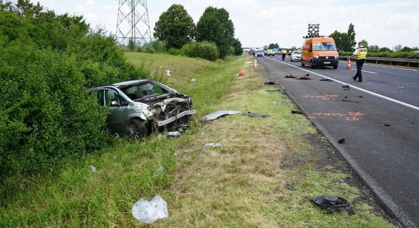 Halálos baleset az M3-ason: szívszorító, ahogy az apára emlékeznek – helyszíni videó