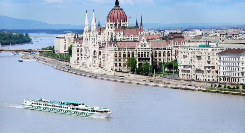 Akkora a baj a Dunával, hogy már a magyar hajózást is érinti