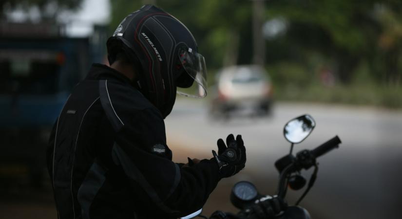 Súlyos sérülést szenvedett egy motoros Szeged környékén