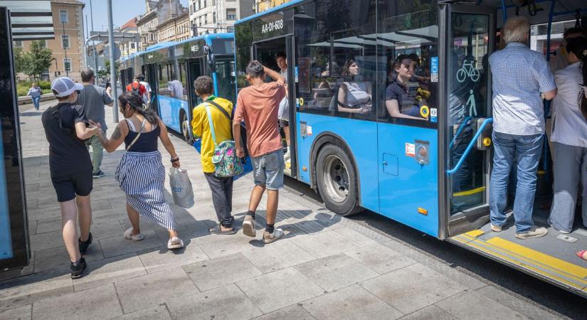 Nagy változás Siófokon: több buszjárat menetrendje módosul