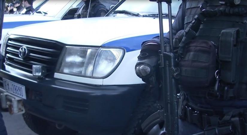 A görög rendőrség leleplezett egy nemzetközi bandát, amely kokaint rejtett bőrdarabok közé