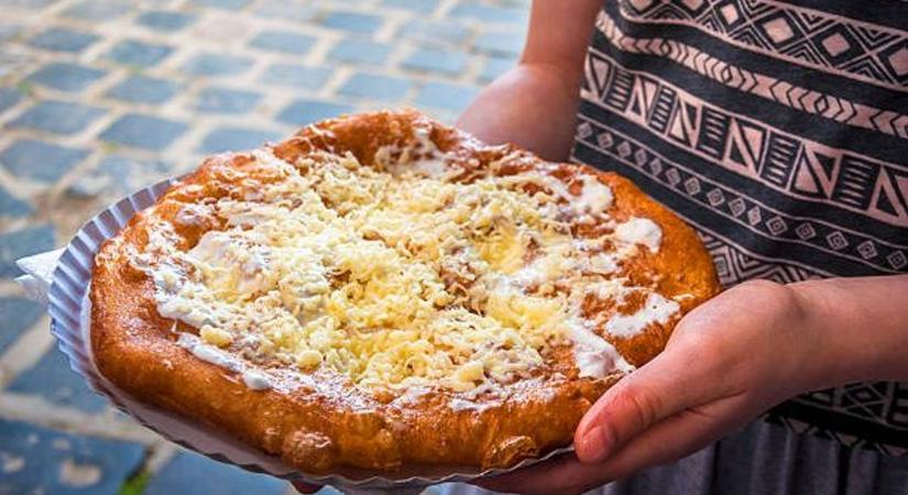 TOP5 Balaton: a legjobb lángosozók, halsütők és fagyizók a parton
