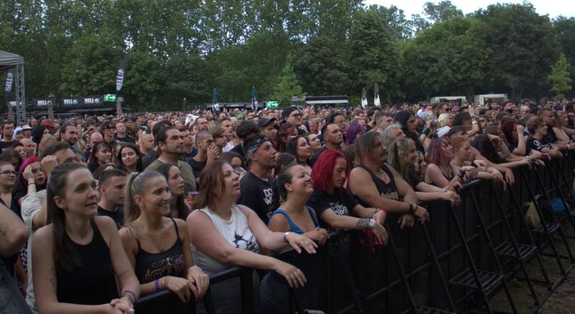 Rockmaraton Fesztivál: felszántották a színpadot a zenekarok – videóval