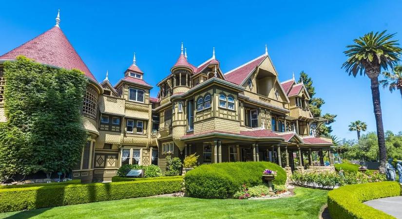 38 éven át épült, de sosem készült el – valami mindig visszahívta a Winchester-ház lakóját