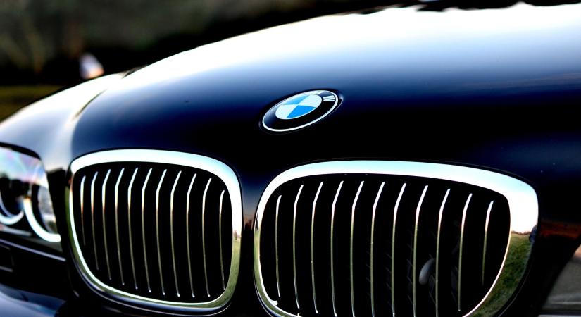 A BMW megőrizte vezető helyét a magyar prémiumpiacon az első félévben