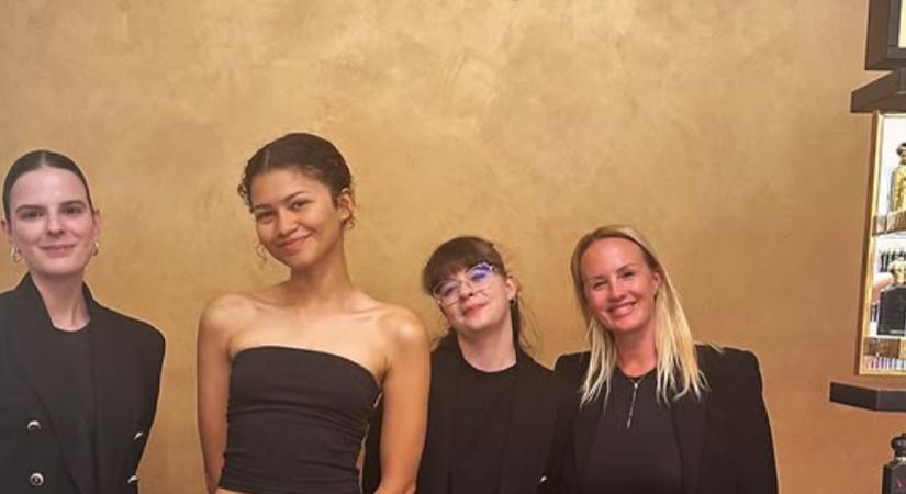 Egy budapesti parfümboltba ugrott be Zendaya