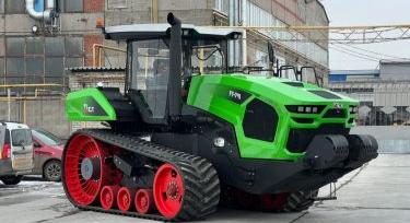 DCT-URAL FT-7 – Cseljabinszkban újra traktort gyártanak