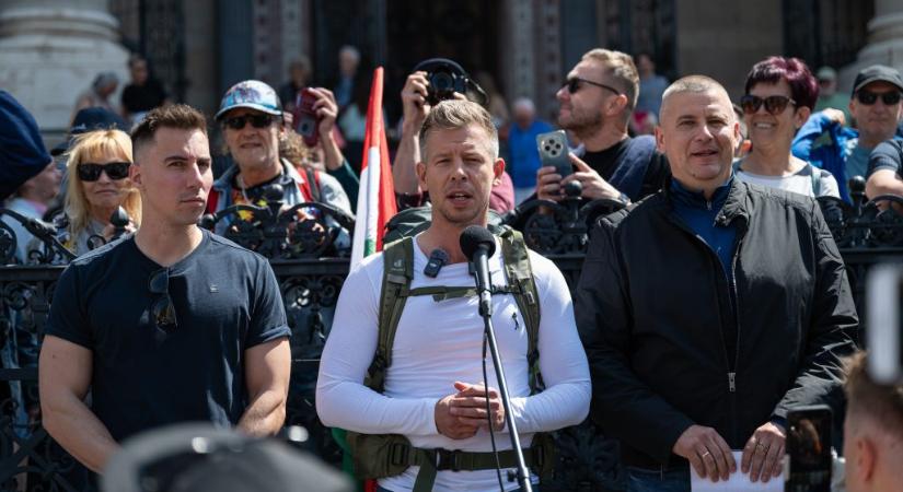 „Miniszterelnök elvtárs, ki kellene már bújni a nők szoknyája mögül” – Magyar reagált az Orbán-interjúra