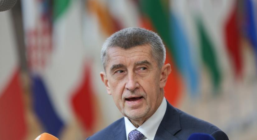 Az ellenzéki ANO a legnépszerűbb párt Csehországban