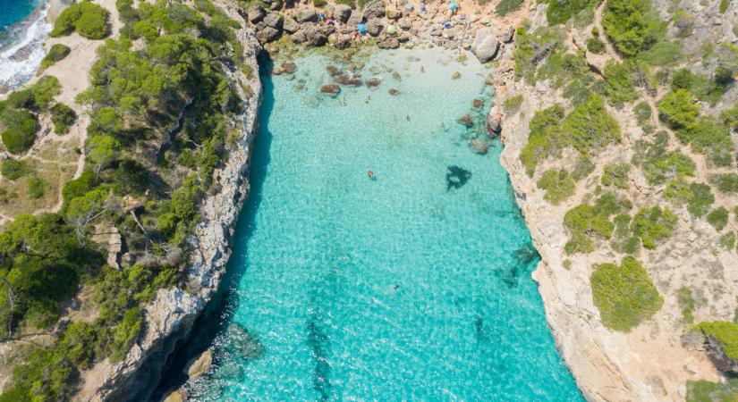 „Külföldi vásárlók, menjetek a pokolba” – németellenes feliratok jelentek meg Mallorcán